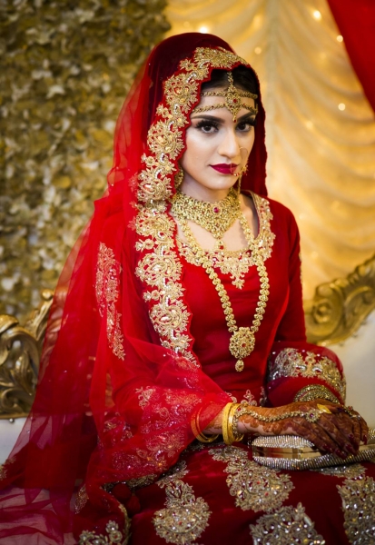 Female Wedding Photographer